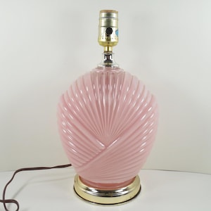 Art Deco MCM Style Pink Salmon Rose Mauve Cased Glass Ribbed Draped Shell Design 1980's Table Lamp Gold Metal Hardware 3 Way Light Switch